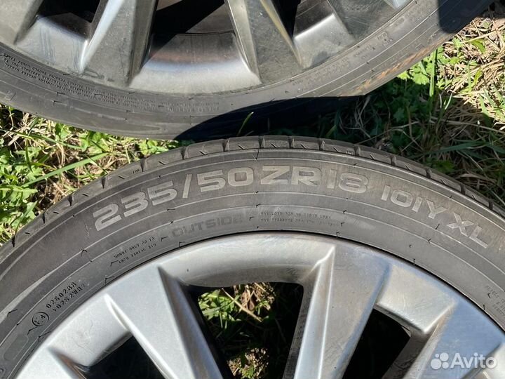 Комплект от Lexus дисков и шины Nokian R18