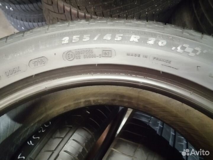 Michelin Latitude Sport 255/45 R20