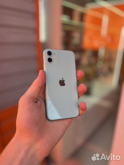 iPhone 11 64 green