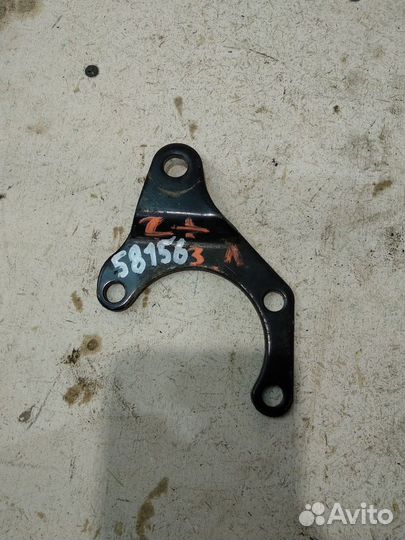 Кронштейн ступицы задний левый (Changan CS35plus)