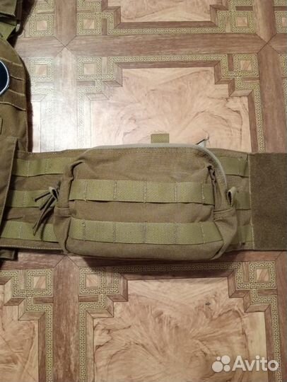 Бронежилет и шлем