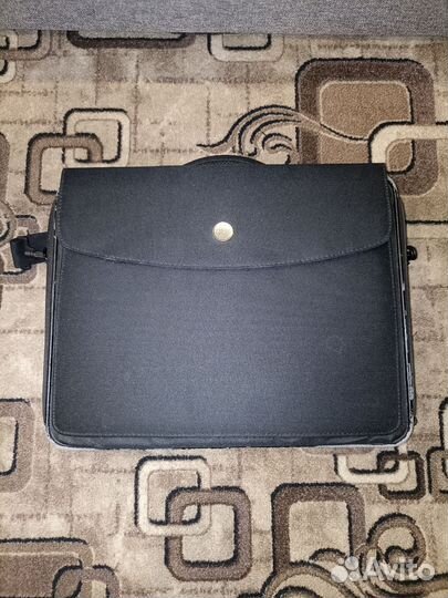 Игровой мощный на 17 i5 GF 635M 2g SSD