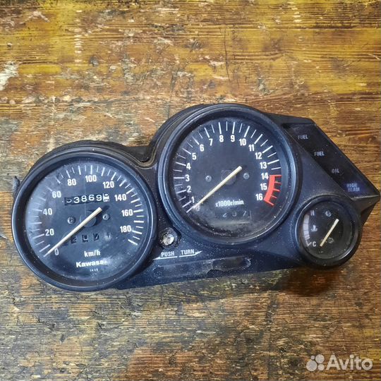 Zzr400-1 zzr400 90-92 приборная панель приборка