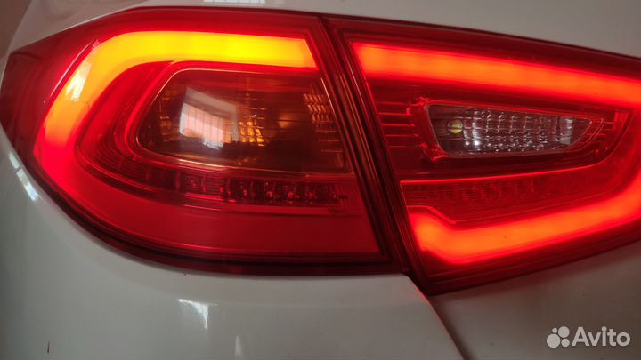Задний левый фонарь kia optima 2015