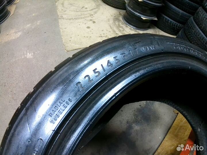 Dunlop Sport Maxx RT 225/45 R17