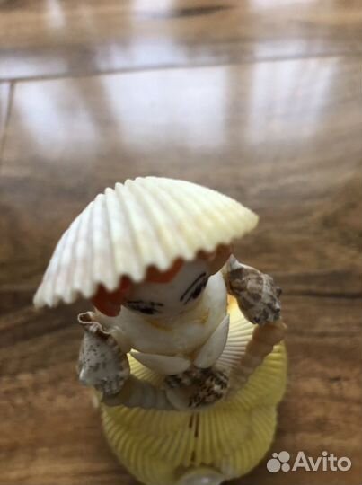 Статуэтка из ракушек