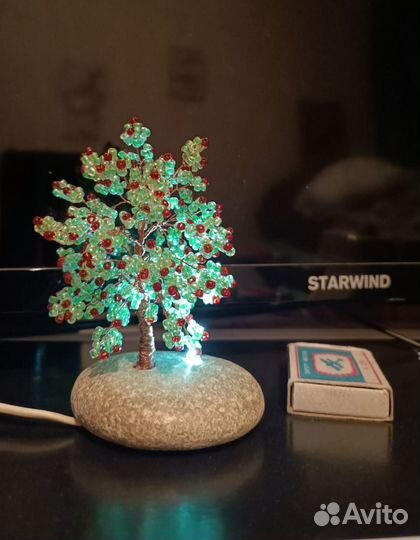 Подарок Дерево на камне