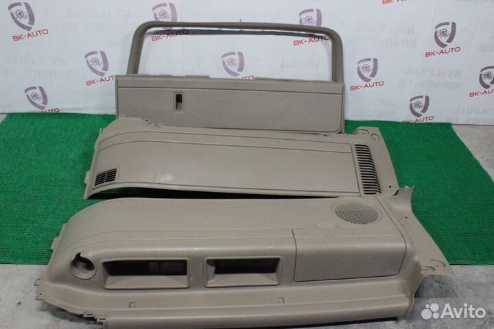 Обшивка багажника Chevrolet Suburban GMT800