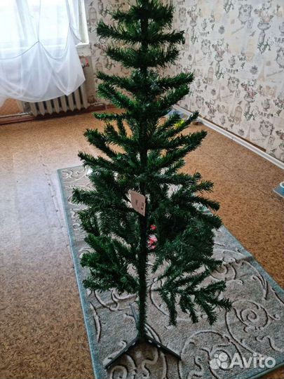 Елка искусственная