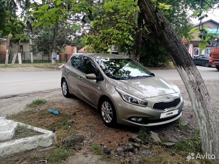 Kia Ceed 1.6 AT, 2013, 281 000 км