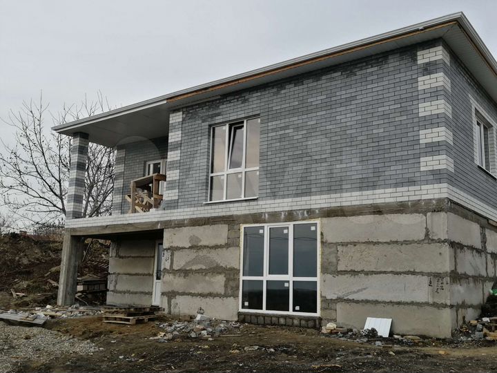 Дом 252 м² на участке 6 сот.