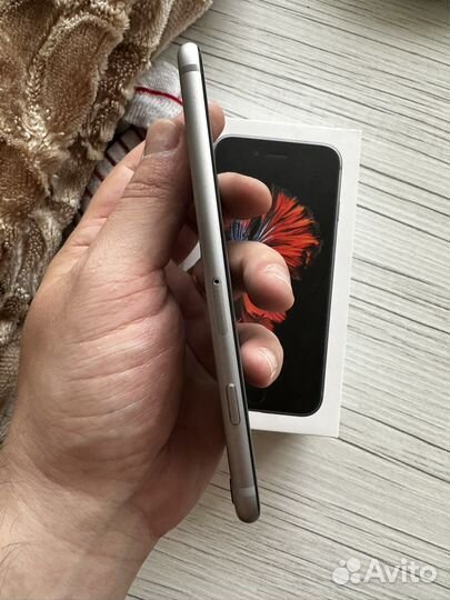 Телефон iPhone 6s 32 гб space gray