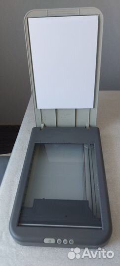 Сканер Epson Perfection 1260