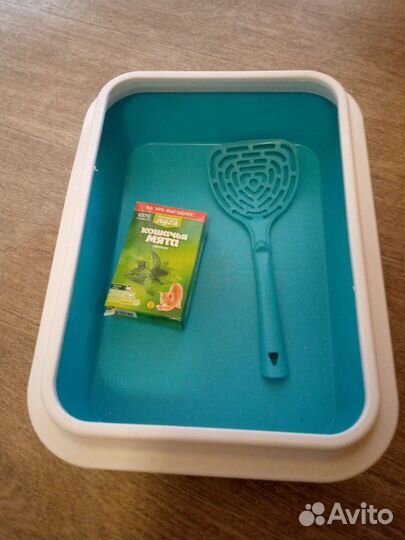 Лоток для кошек с лопаткой