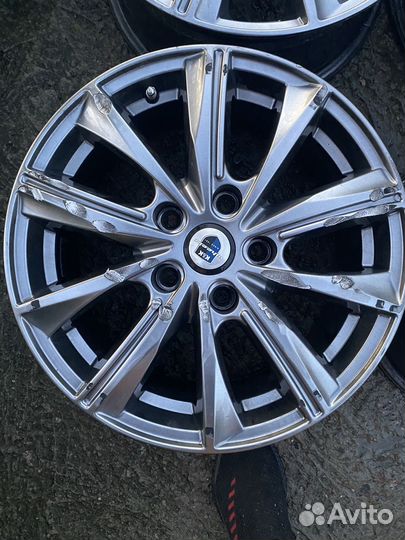 Продаются диски