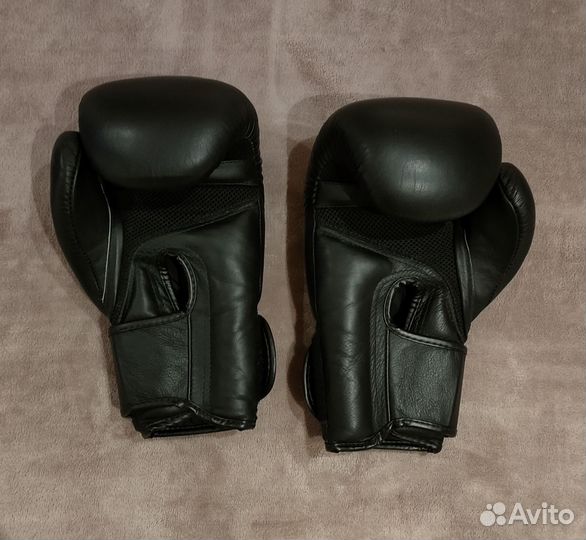 Боксерские перчатки TopKingBoxing 12 oz