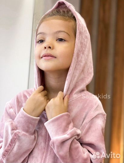 Спортивный костюм для девочки