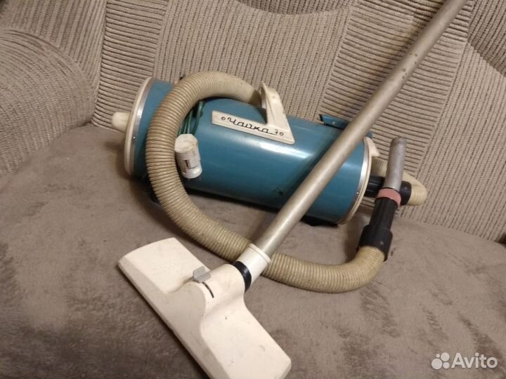 Пылесос СССР чайка 3 1984 год