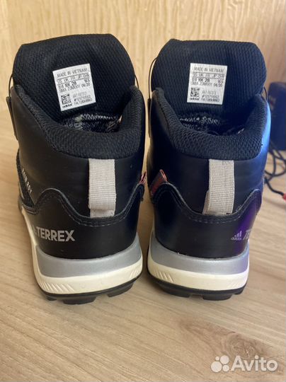 Ботинки на мальчика Adidas terrex boa