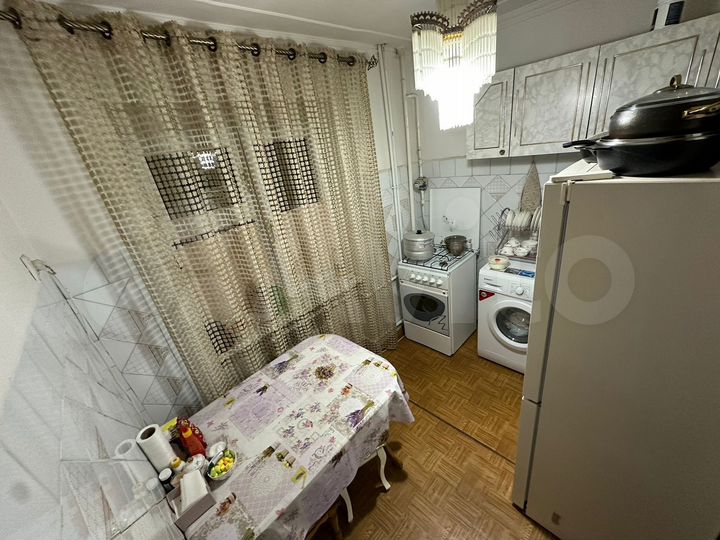 2-к. квартира, 33 м², 2/5 эт.