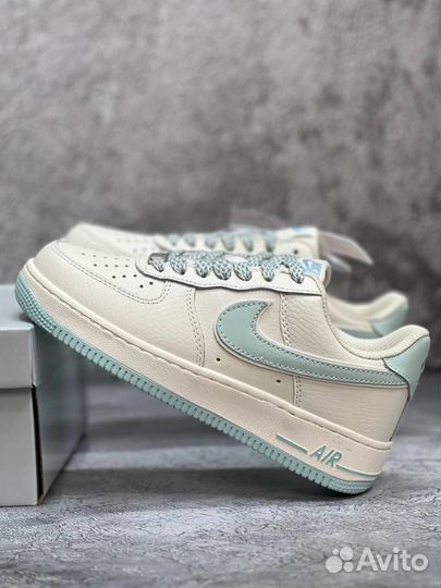 Кроссовки Nike Air Force 1