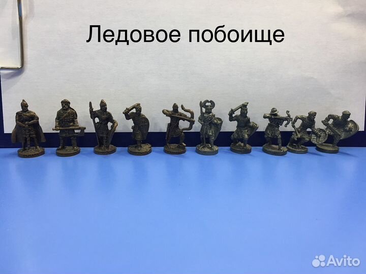 Металлические солдатики