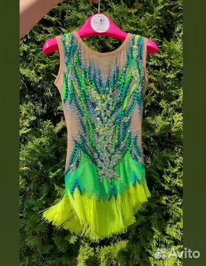 Костюм для художественной гимнастики