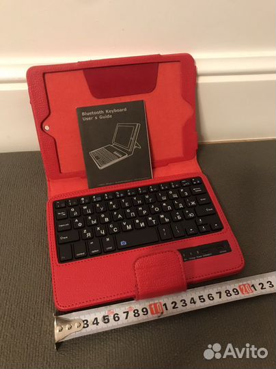 Чехол клавиатура для планшета с bluetooth