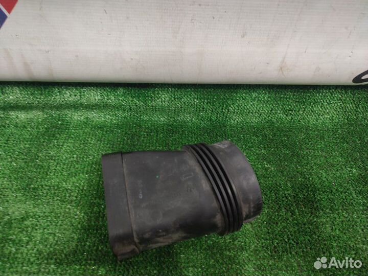 Патрубок воздушного фильтра Bmw 523 F10 N52B25AF