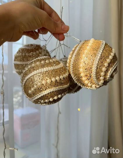 Елочные игрушки