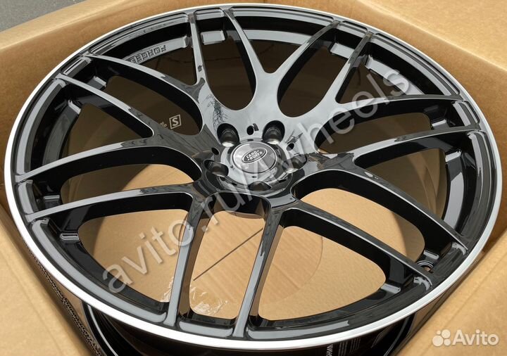 Кованые диски Land Rover Discovery 5 R22 наличие