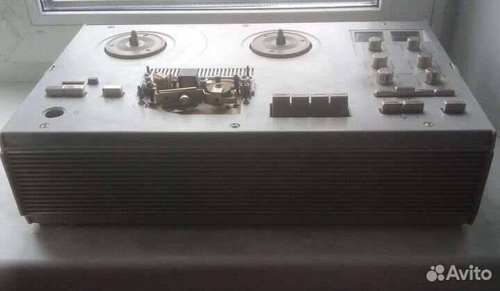 Магнитофон Эльфа 201-3 СССР