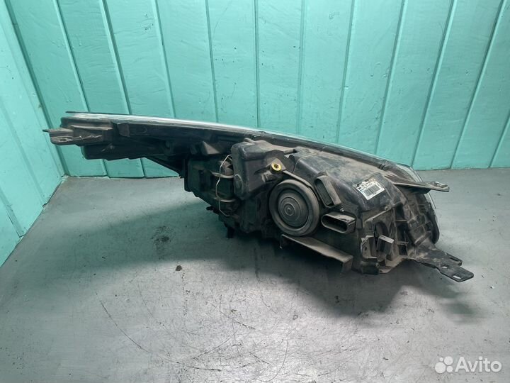 Фара левая Ford Kuga 2 ксенон CBS