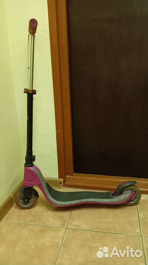 Самокат Globber