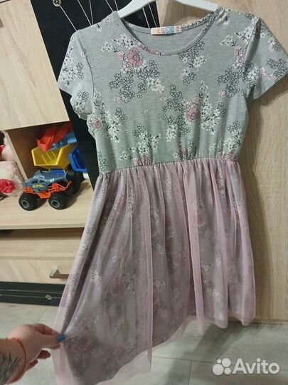 Платье для девочки 146