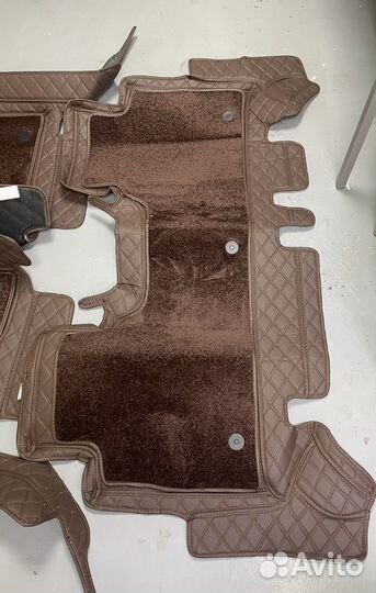 Комплект ковриков с порогами на Jetour T2