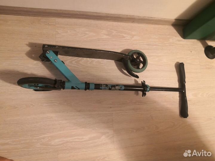 Самокат Novatrack polis 180