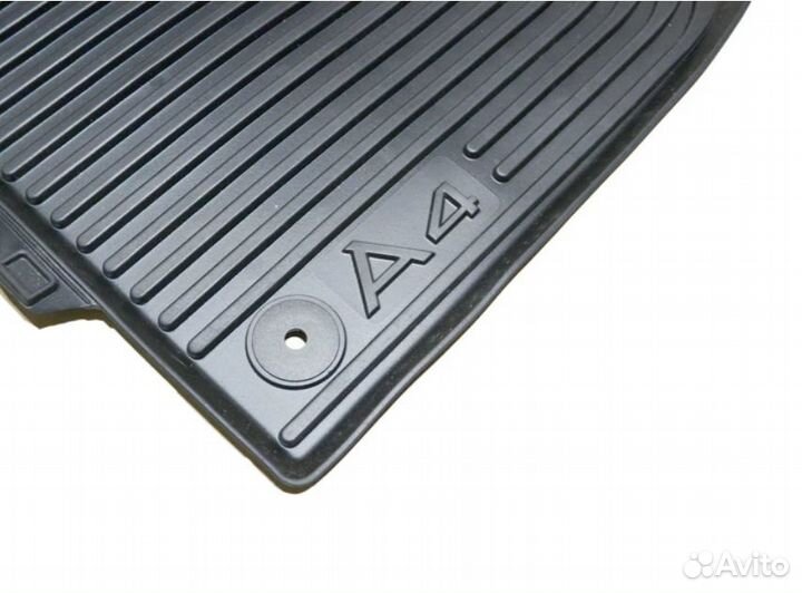 Коврики резиновые Audi A4 B8 перед оригинал новые