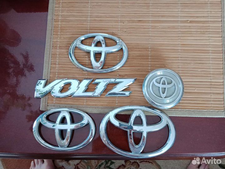 Эмблема Тойота