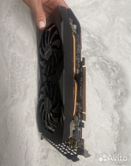 Видеокарта gigabyte Rx 5500Xt 8Gb