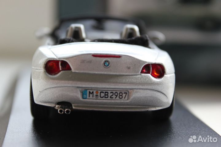 BMW Z4 1:43 Norev