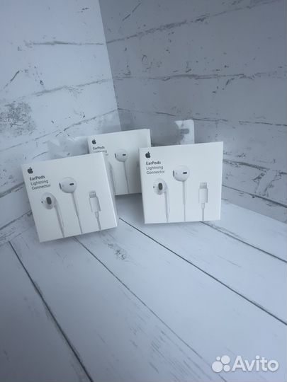 Проводные наушники EarPods