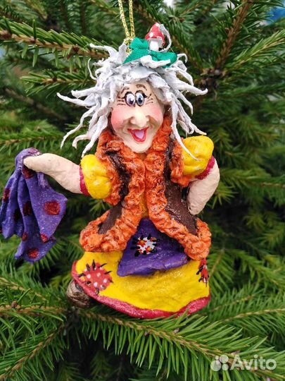 Новогодняя елочная игрушка из ватного папьемаше