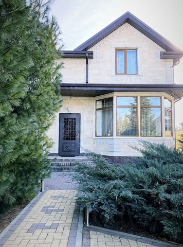 Дом 250 м² на участке 6 сот.