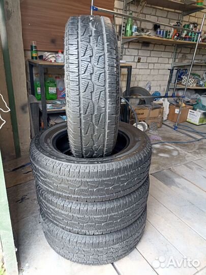 Bridgestone Dueler A/T 001 215/65 R16 98T