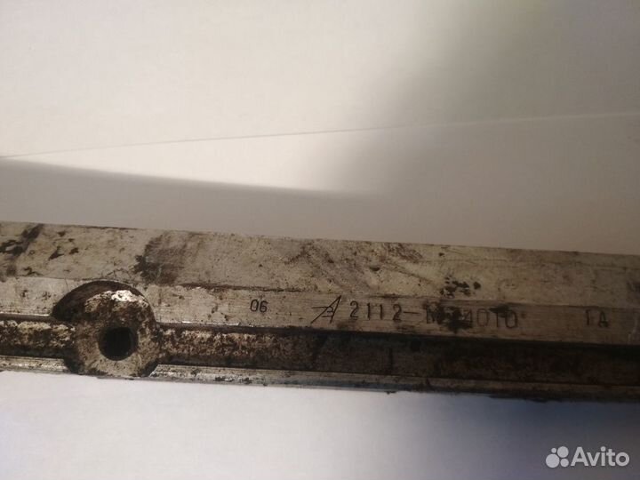 Рампа форсунок старого образца (16 V) на ваз 2110