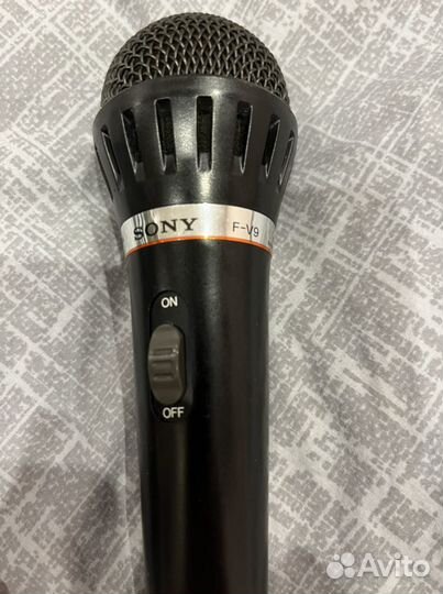 Микрофон для караоке Sony F-V9