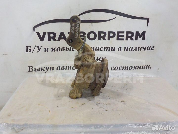 Кулак поворотный передний правый LADA