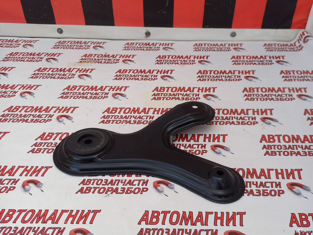 Кронштейн подрамника правый Jac J7 Джак Джи 7