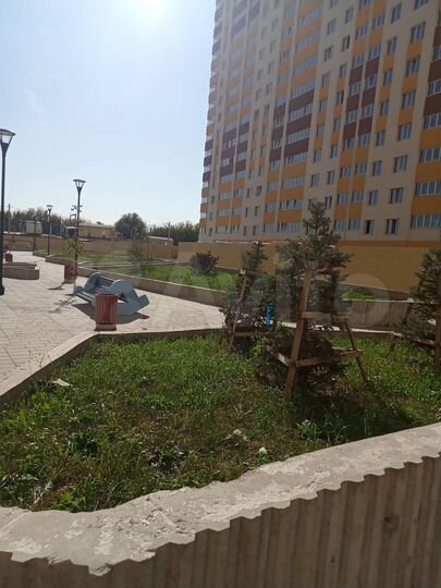 3-к. квартира, 83 м², 3/27 эт.